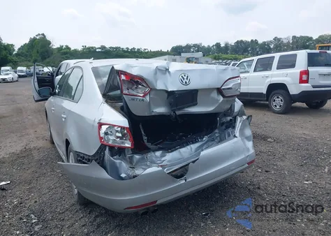 2014 Volkswagen Jetta 2.0L S from USA, damaged, VIN 3VW2K7AJ3EM244603